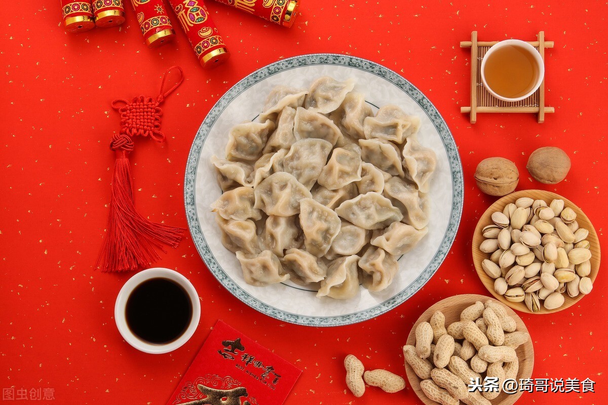 初五吃饺子_春节包饺子吃饺子450_立冬吃饺子还是冬至吃饺子