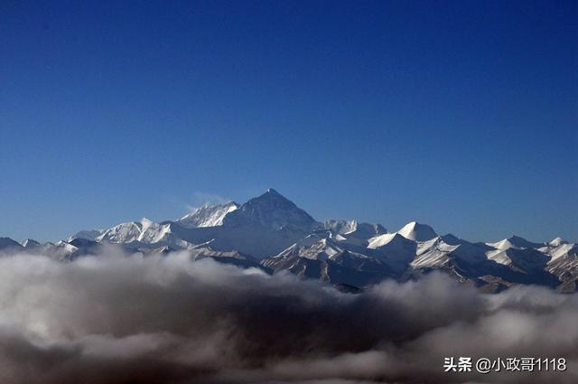 珠穆朗玛大本营海拔多少千米 上珠峰大本营缺氧怎么办