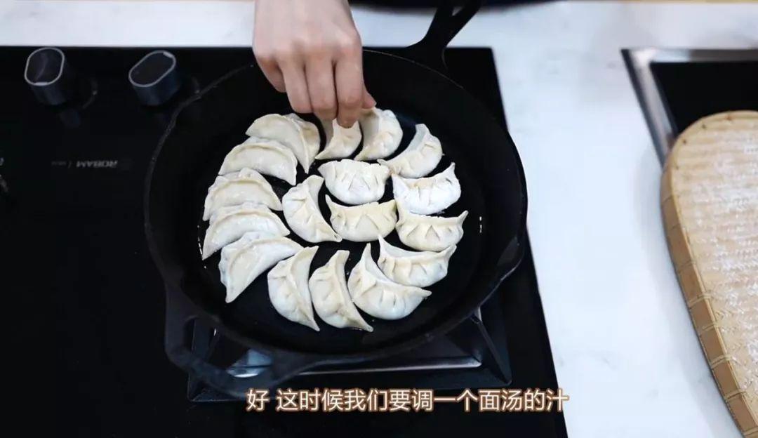 黄金饺子怎么做好吃_黄金饺的吃法_做黄金饺